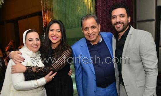 هل ايمي سمير غانم حامل؟ بطنها المنتفخة تظهر في صورها الجديدة! صورة رقم 8 هل ايمي سمير غانم حامل؟ بطنها المنتفخة تظهر في صورها الجديدة! صورة رقم 8