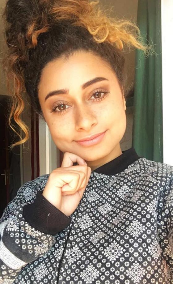 دالية شيح الصوت المميز والشخصية الفريدة...أين هي الآن؟ صورة رقم 5 دالية شيح الصوت المميز والشخصية الفريدة...أين هي الآن؟ صورة رقم 5