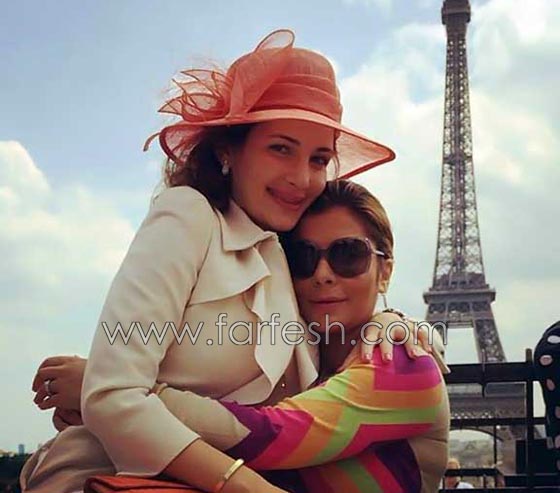 صور فنانات فوق الاربعين وبناتهن: طبق الأصل في الأناقة والجمال صورة رقم 8 صور فنانات فوق الاربعين وبناتهن: طبق الأصل في الأناقة والجمال صورة رقم 8