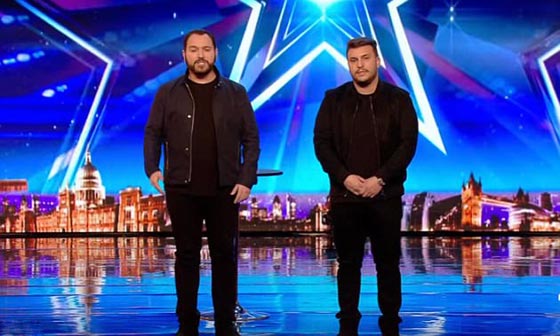 فيديو مذهل.. رجل يدوّخ البريطانيين في قراءة الافكار وما يجول في الخاطر صورة رقم 4 فيديو مذهل.. رجل يدوّخ البريطانيين في قراءة الافكار وما يجول في الخاطر صورة رقم 4