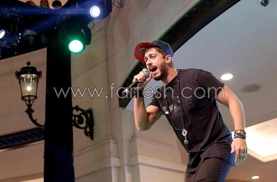 محامي سعد لمجرد يجبره على حذف مدوناته ويقول لجمهوره: انتم تؤذونه! صورة رقم 21 محامي سعد لمجرد يجبره على حذف مدوناته ويقول لجمهوره: انتم تؤذونه! صورة رقم 21
