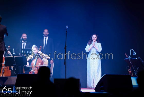 صور وفيديو: السيدة ماجدة الرومي تحيي البحر الميت صورة رقم 6 صور وفيديو: السيدة ماجدة الرومي تحيي البحر الميت صورة رقم 6
