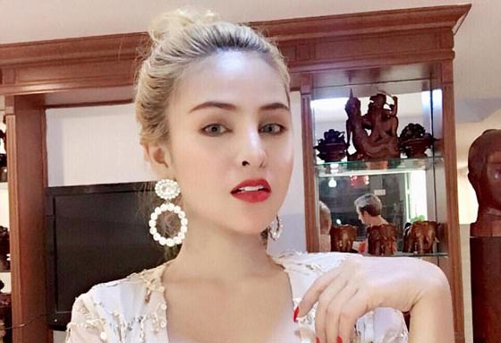 صور ممثلة منعتها وزارة الثقافة والفنون عن التمثيل لأنها مثيرة جدا!! صورة رقم 4 صور ممثلة منعتها وزارة الثقافة والفنون عن التمثيل لأنها مثيرة جدا!! صورة رقم 4