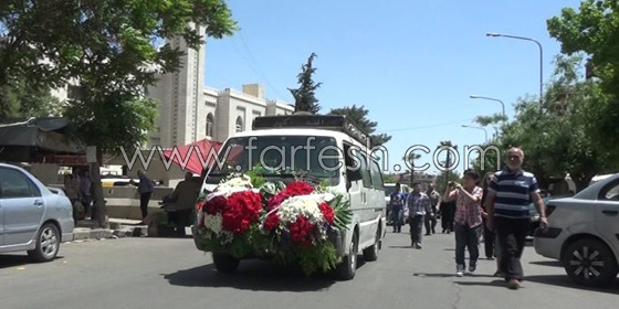 جنازة نجاح حفيظ تفضح نفاق الفنانين السوريين صورة رقم 2 جنازة نجاح حفيظ تفضح نفاق الفنانين السوريين صورة رقم 2