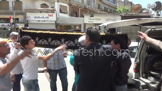 جنازة نجاح حفيظ تفضح نفاق الفنانين السوريين صورة رقم 5 جنازة نجاح حفيظ تفضح نفاق الفنانين السوريين صورة رقم 5
