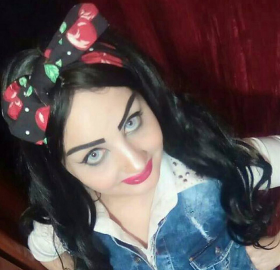 فيديو وصور بطلة (ركبني المرجيحة) بدون مكياج.. وسخرية الجمهور لم تتوقف! صورة رقم 7 فيديو وصور بطلة (ركبني المرجيحة) بدون مكياج.. وسخرية الجمهور لم تتوقف! صورة رقم 7