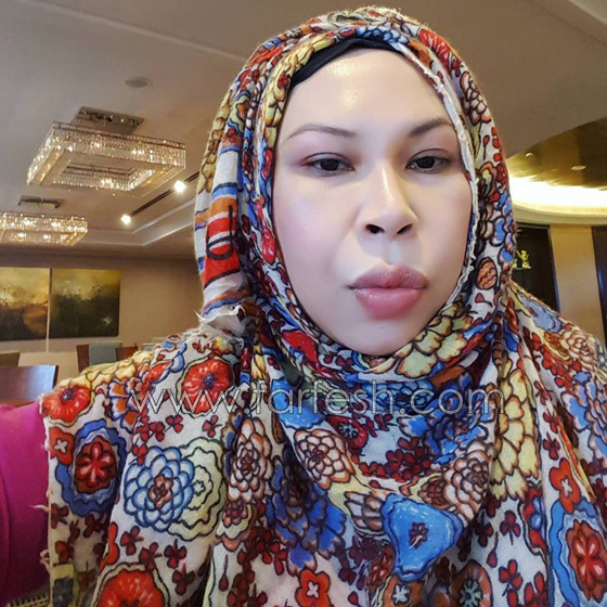 بطلة كليب (I Am Me) الراقص.. قصة ماليزية من بائعة إلى مليونيرة صورة رقم 35 بطلة كليب (I Am Me) الراقص.. قصة ماليزية من بائعة إلى مليونيرة صورة رقم 35