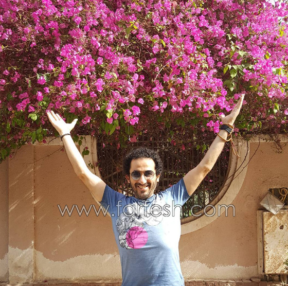 احمد حلمي يعترف باسلوبه الهزلي انه كان تلميذ فاشل وسقط في الثانوية! صورة رقم 10 احمد حلمي يعترف باسلوبه الهزلي انه كان تلميذ فاشل وسقط في الثانوية! صورة رقم 10
