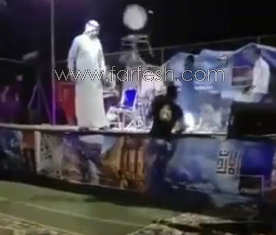 بالفيديو.. لحظة الاعتداء بالضرب على الفنان الأردني سعد أبو تايه صورة رقم 3 بالفيديو.. لحظة الاعتداء بالضرب على الفنان الأردني سعد أبو تايه صورة رقم 3