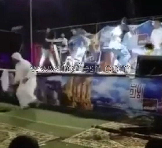 بالفيديو.. لحظة الاعتداء بالضرب على الفنان الأردني سعد أبو تايه صورة رقم 5 بالفيديو.. لحظة الاعتداء بالضرب على الفنان الأردني سعد أبو تايه صورة رقم 5
