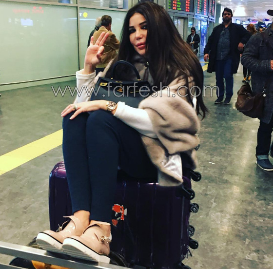 الفنانة مي حريري ترد على شائعة محاولتها الانتحار وتوضح الحقيقة صورة رقم 9 الفنانة مي حريري ترد على شائعة محاولتها الانتحار وتوضح الحقيقة صورة رقم 9