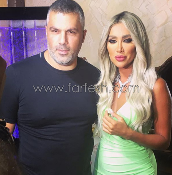 فيديو غريب: فتاة تتحرش بمايا دياب على المسرح وتتحسس ساقها! صورة رقم 6 فيديو غريب: فتاة تتحرش بمايا دياب على المسرح وتتحسس ساقها! صورة رقم 6