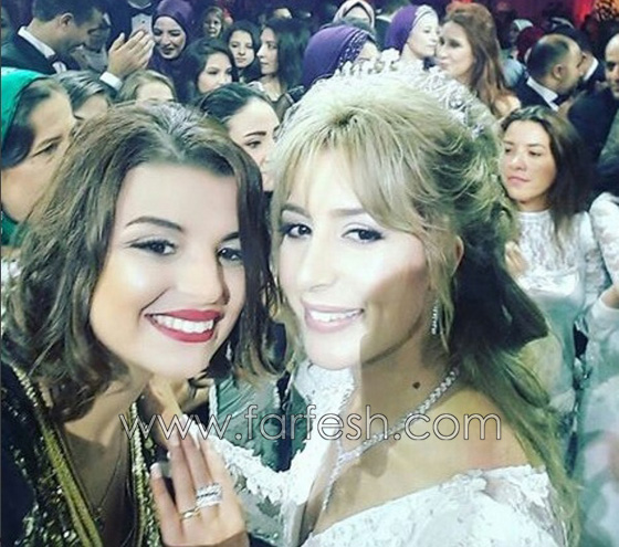 صور وفيديو من حفل زفاف الفنانة المغربية جنات على محامي مصري صورة رقم 8 صور وفيديو من حفل زفاف الفنانة المغربية جنات على محامي مصري صورة رقم 8