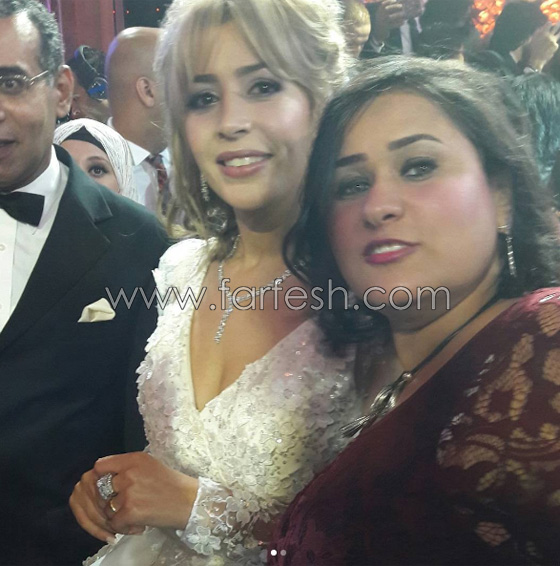 صور وفيديو من حفل زفاف الفنانة المغربية جنات على محامي مصري صورة رقم 12 صور وفيديو من حفل زفاف الفنانة المغربية جنات على محامي مصري صورة رقم 12