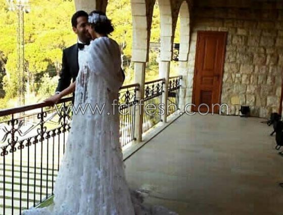فيديوهات وصور زفاف وسام بريدي وريم السعيدي: جمعهما الحب رغم اختلاف الديانة والنوعية صورة رقم 12 فيديوهات وصور زفاف وسام بريدي وريم السعيدي: جمعهما الحب رغم اختلاف الديانة والنوعية صورة رقم 12