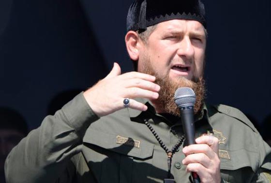 بعد ظهور أعراض كورونا عليه.. نقل رئيس الشيشان إلى موسكو صورة رقم 3