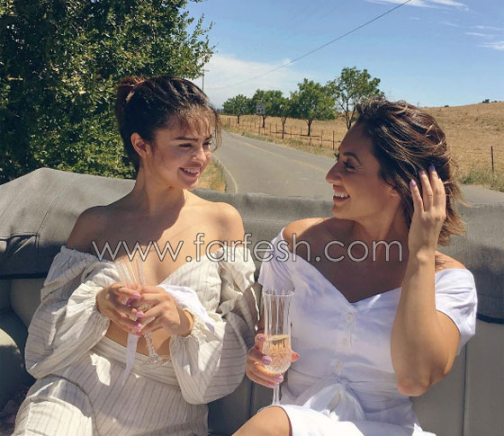 بسبب الذئبة.. سيلينا غوميز تخضع لعملية زرع كلية والمتبرعة صديقتها صورة رقم 7 بسبب الذئبة.. سيلينا غوميز تخضع لعملية زرع كلية والمتبرعة صديقتها صورة رقم 7