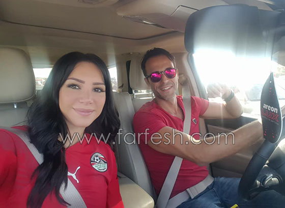 شاهدوا كيف احتفل النجوم بصعود مصر إلى كأس العالم.. صور صورة رقم 11