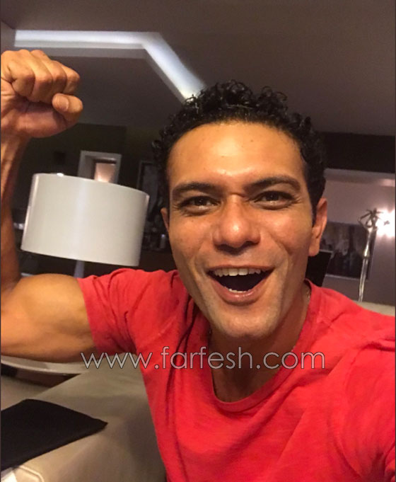 شاهدوا كيف احتفل النجوم بصعود مصر إلى كأس العالم.. صور صورة رقم 9