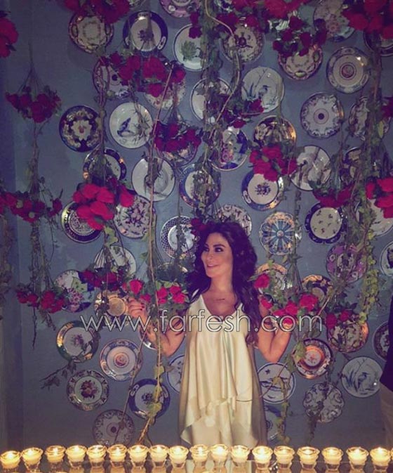 اليسا ترقص في عيد ميلادها على انغام عاصي الحلاني بحضور حبيبها.. فيديو صورة رقم 2 اليسا ترقص في عيد ميلادها على انغام عاصي الحلاني بحضور حبيبها.. فيديو صورة رقم 2