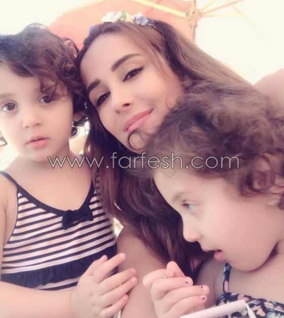 بالصور.. أجمل اللقطات المميزة لمشاهير عرب أنجبوا توائم صورة رقم 1 بالصور.. أجمل اللقطات المميزة لمشاهير عرب أنجبوا توائم صورة رقم 1
