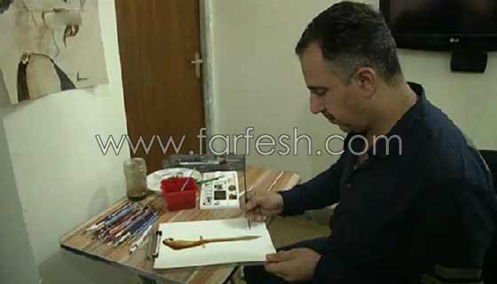 بالفيديو والصور.. رسام عراقي يبدع بلوحات فنية بالقهوة صورة رقم 1 بالفيديو والصور.. رسام عراقي يبدع بلوحات فنية بالقهوة صورة رقم 1