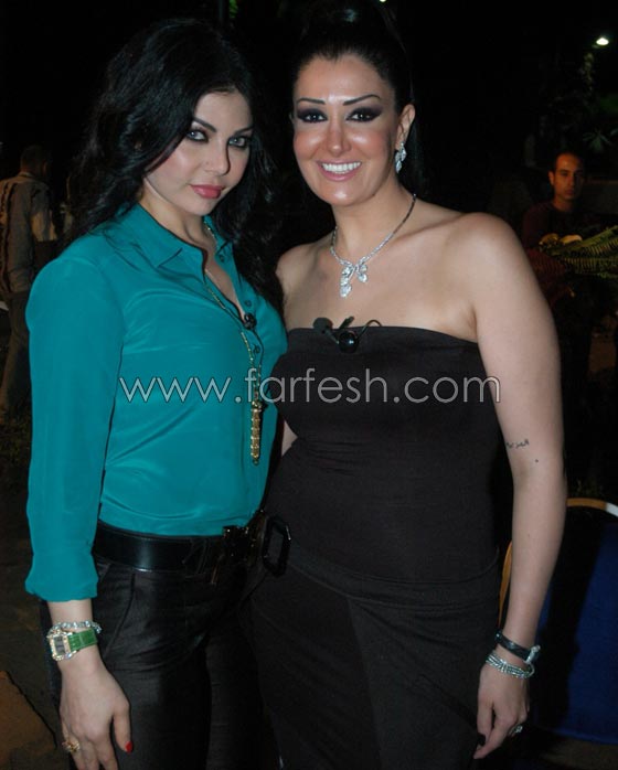 صور تفضح (كرش) الفنانين وزيادة وزن النجمات العربيات! صورة رقم 15 صور تفضح (كرش) الفنانين وزيادة وزن النجمات العربيات! صورة رقم 15
