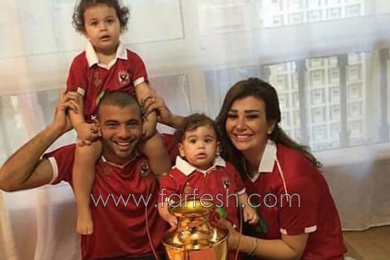 أبرز 10 مشاهير وفنانين انجبوا بنات فقط.. شاهدوا صورهم مع بناتهم صورة رقم 8 أبرز 10 مشاهير وفنانين انجبوا بنات فقط.. شاهدوا صورهم مع بناتهم صورة رقم 8