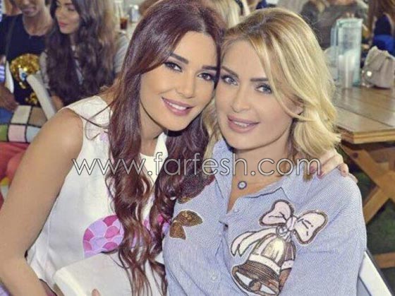 بالصور.. تعرّفوا على شقيقات النجمات العرب ولاحظوا الشبه صورة رقم 2 بالصور.. تعرّفوا على شقيقات النجمات العرب ولاحظوا الشبه صورة رقم 2