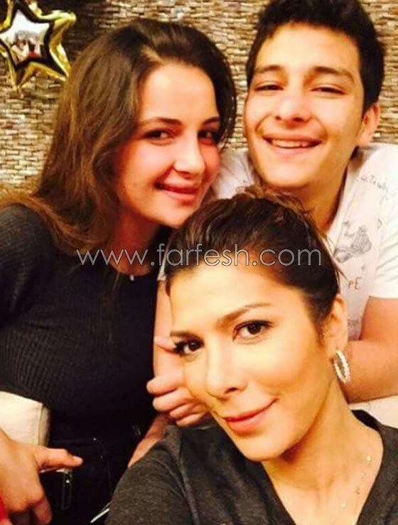 صور فنانات مطلقات يقمن بدور الأم والأب لابنائهن.. صورة رقم 22 صور فنانات مطلقات يقمن بدور الأم والأب لابنائهن.. صورة رقم 22