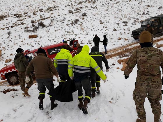 فيديو وصور: قصة مأساوية لعائلة سورية هربت من الحرب لتموت من البرد صورة رقم 5