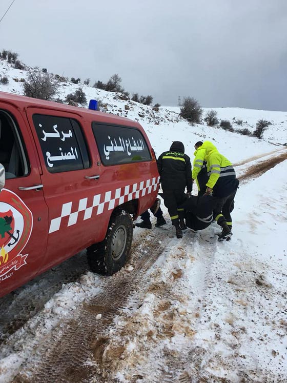 فيديو وصور: قصة مأساوية لعائلة سورية هربت من الحرب لتموت من البرد صورة رقم 6