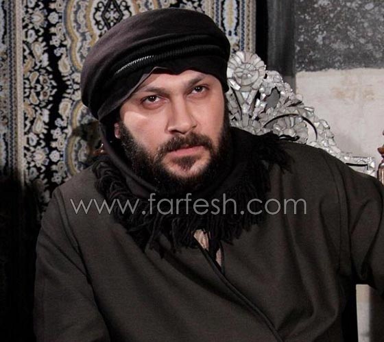 هل سيعود وائل شرف الى باب الحارة؟ ولمن أهدى خيزرانة العكيد معتز؟ صورة رقم 6 هل سيعود وائل شرف الى باب الحارة؟ ولمن أهدى خيزرانة العكيد معتز؟ صورة رقم 6