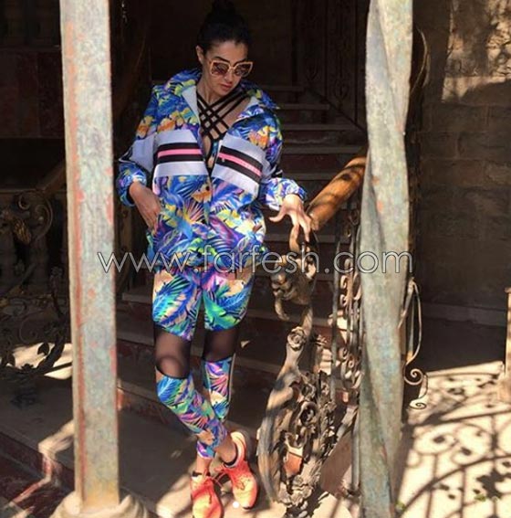 صورة غادة عبد الرازق ترتدي ملابس سخر منها الجميع! صورة رقم 1 صورة غادة عبد الرازق ترتدي ملابس سخر منها الجميع! صورة رقم 1
