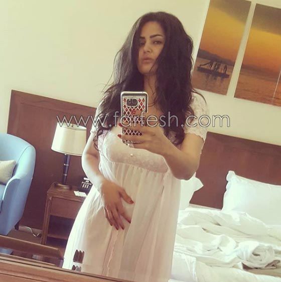سما المصري تفضح غمازة تامر حسني: كيف عملتها؟! صورة رقم 4 سما المصري تفضح غمازة تامر حسني: كيف عملتها؟! صورة رقم 4