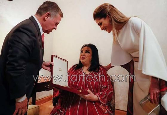 لماذا هاجمت إبنة شقيقة سميرة توفيق ديانا كرزون وقالت أنها ليست نجمة؟ صورة رقم 1 لماذا هاجمت إبنة شقيقة سميرة توفيق ديانا كرزون وقالت أنها ليست نجمة؟ صورة رقم 1