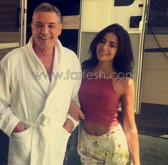 صور فنانات ظهرهن بـ (روب الحمام)! جرأة اثارت الجدل! صورة رقم 11 صور فنانات ظهرهن بـ (روب الحمام)! جرأة اثارت الجدل! صورة رقم 11