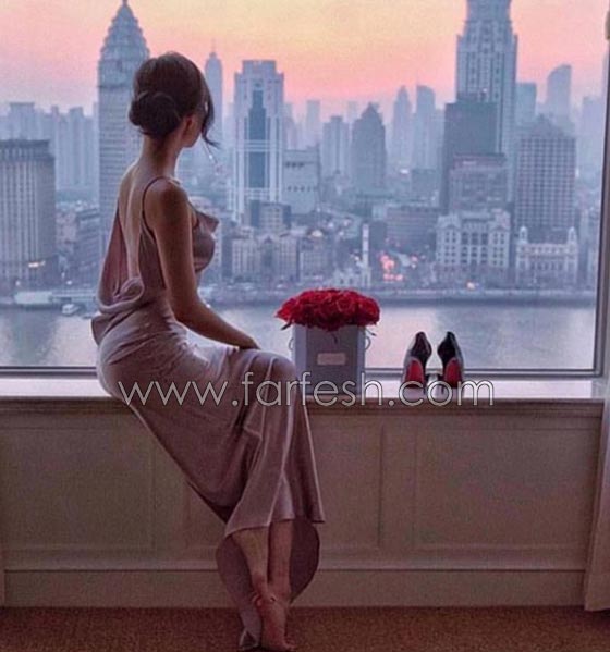 مواقف غريبة للنجوم في عيد الحب: زيارة المقابر وتناول البصل صورة رقم 5 مواقف غريبة للنجوم في عيد الحب: زيارة المقابر وتناول البصل صورة رقم 5