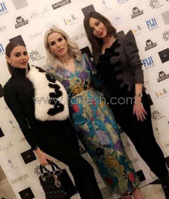فيديو تامر حسني يتجاهل مريم حسين! هل كانت زوجته بسمة بوسيل السبب؟ صورة رقم 1 فيديو تامر حسني يتجاهل مريم حسين! هل كانت زوجته بسمة بوسيل السبب؟ صورة رقم 1