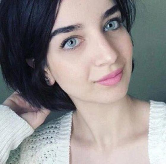 بالفيديو: الكاتبة السعودية نورة المعيقلي توأم الممثلة التركية لميس! صورة رقم 3 بالفيديو: الكاتبة السعودية نورة المعيقلي توأم الممثلة التركية لميس! صورة رقم 3