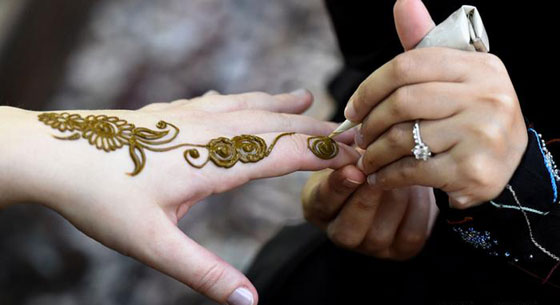 كيف يحتفل العرسان العرب بفرحة عمرهم في يوم الزفاف؟ صورة رقم 10