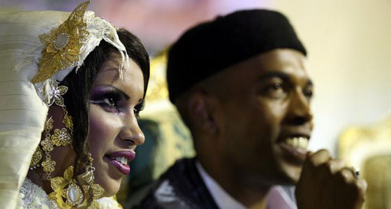 كيف يحتفل العرسان العرب بفرحة عمرهم في يوم الزفاف؟ صورة رقم 3