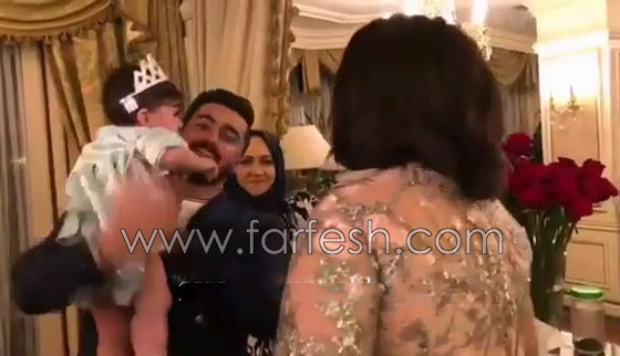 فيديو: طفلة ترتعب من الفنانة أحلام في الكواليس.. ردّ فعلها مضحك صورة رقم 5 فيديو: طفلة ترتعب من الفنانة أحلام في الكواليس.. ردّ فعلها مضحك صورة رقم 5