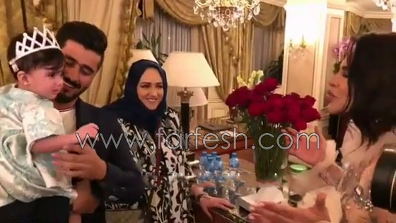 فيديو: طفلة ترتعب من الفنانة أحلام في الكواليس.. ردّ فعلها مضحك صورة رقم 7 فيديو: طفلة ترتعب من الفنانة أحلام في الكواليس.. ردّ فعلها مضحك صورة رقم 7