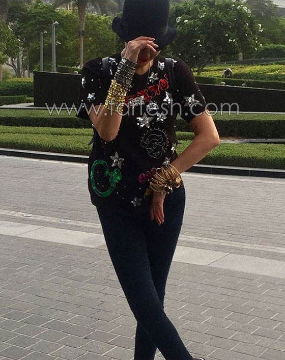 صور غادة عبد الرازق في اطلالات غريبة آخرها شبه مايكل جاكسون! صورة رقم 1 صور غادة عبد الرازق في اطلالات غريبة آخرها شبه مايكل جاكسون! صورة رقم 1