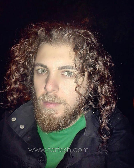 من هو الصحفي رواد زكور الذي دافع عن غناء اليسا (بلاي باك) في ذا فويس؟ صورة رقم 4