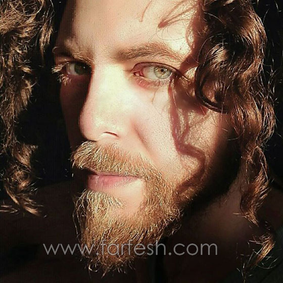 من هو الصحفي رواد زكور الذي دافع عن غناء اليسا (بلاي باك) في ذا فويس؟ صورة رقم 5