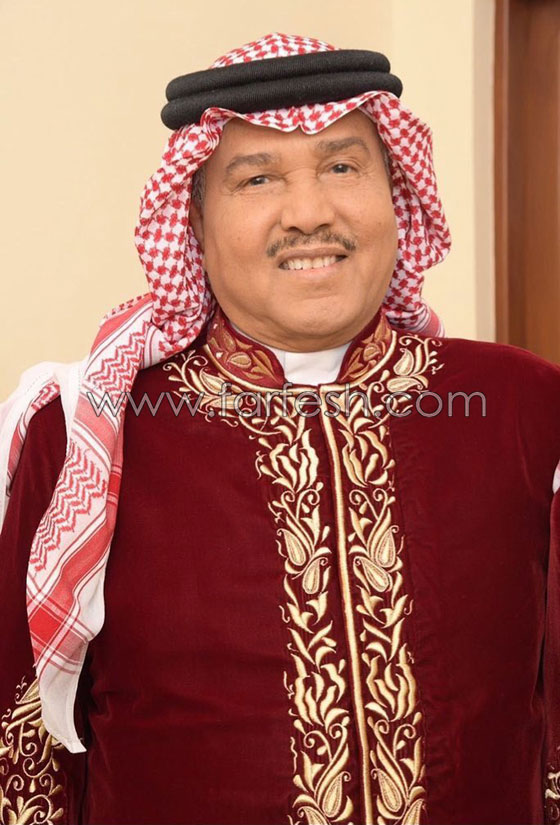 فيديو فنان العرب محمد عبده يتلو بصوته العذب آيات من القرآن الكريم صورة رقم 1 فيديو فنان العرب محمد عبده يتلو بصوته العذب آيات من القرآن الكريم صورة رقم 1
