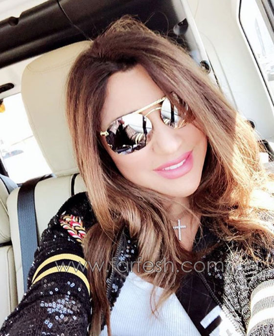 صورة سيلفي نجوى كرم في الطائرة ليست سيلفي! فهل خدعت جمهورها؟ صورة رقم 2 صورة سيلفي نجوى كرم في الطائرة ليست سيلفي! فهل خدعت جمهورها؟ صورة رقم 2