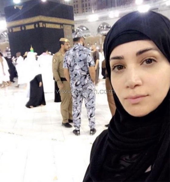 صور وفيديو لمشاهير الفنانين والاعلاميين يؤدون عمرة شهر رمضان صورة رقم 11 صور وفيديو لمشاهير الفنانين والاعلاميين يؤدون عمرة شهر رمضان صورة رقم 11